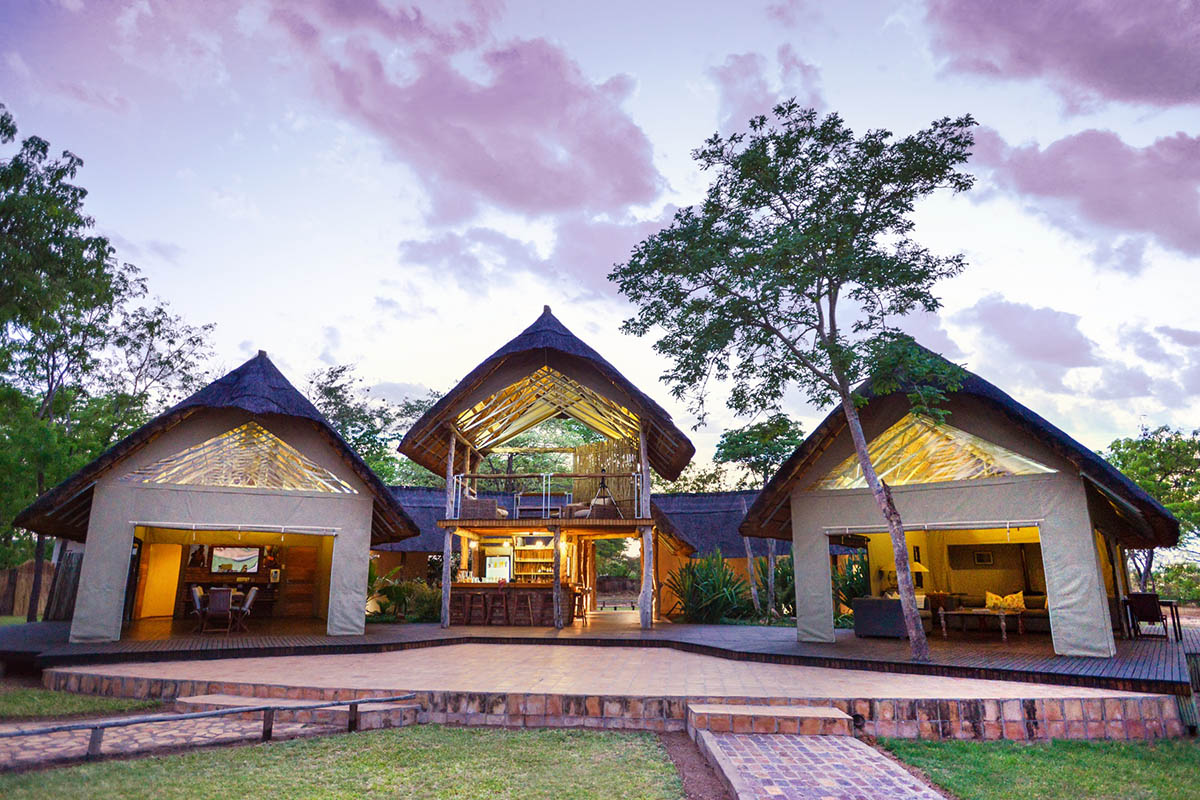 elephants eye eco lodge hwange-national-park-zimbabwe-lodges-accommodation
